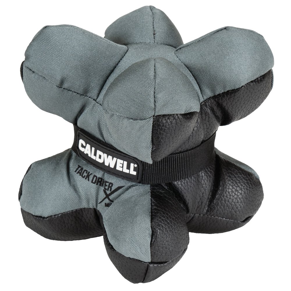 1102666 - Front view